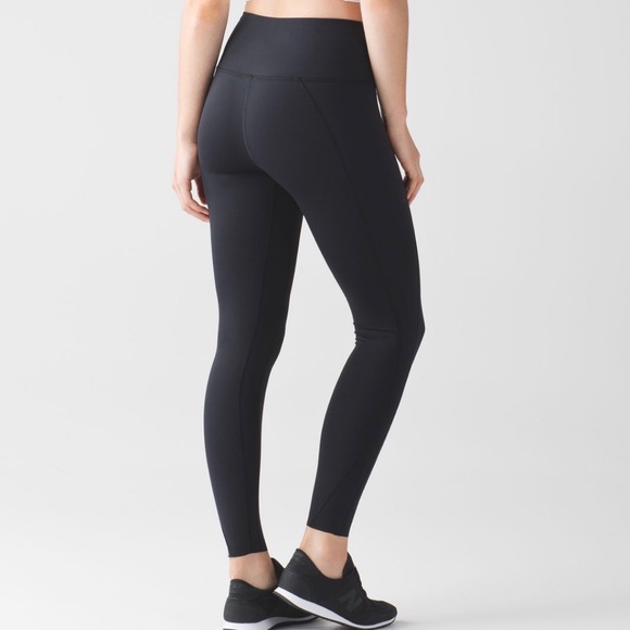 lululemon athletica Pants - Lululemon Like Nothing 7/8 tight